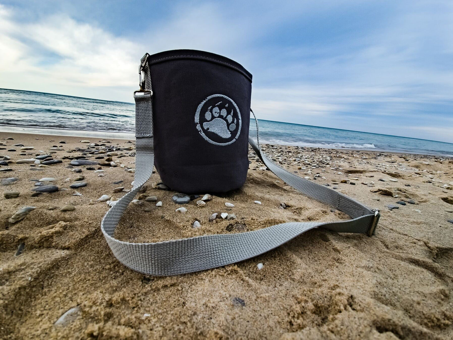 The Forager - Rock Hunting & Foraging Bag